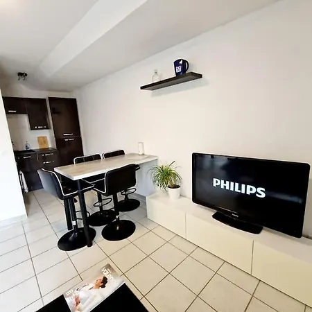 Agreable Appartement T2 Centre Ville Valence  Buitenkant foto
